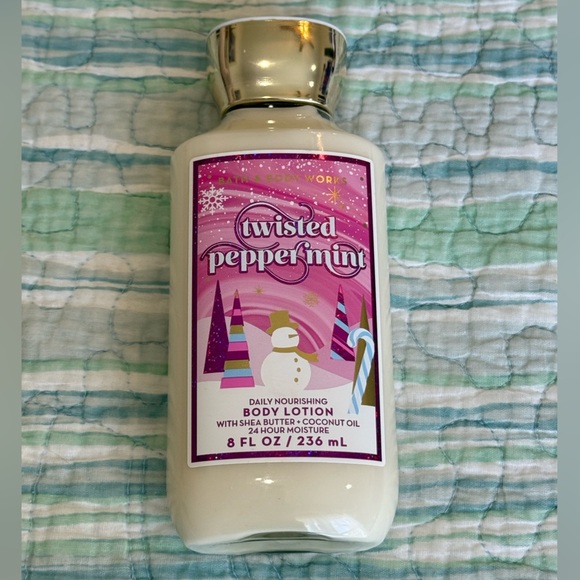 Bath & Body Works Other - Bath & Body Works White Moisturizer for Silky Skin
